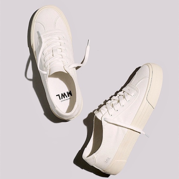 Madewell Shoes - Sidewalk Low-Top Sneakers in Canvas